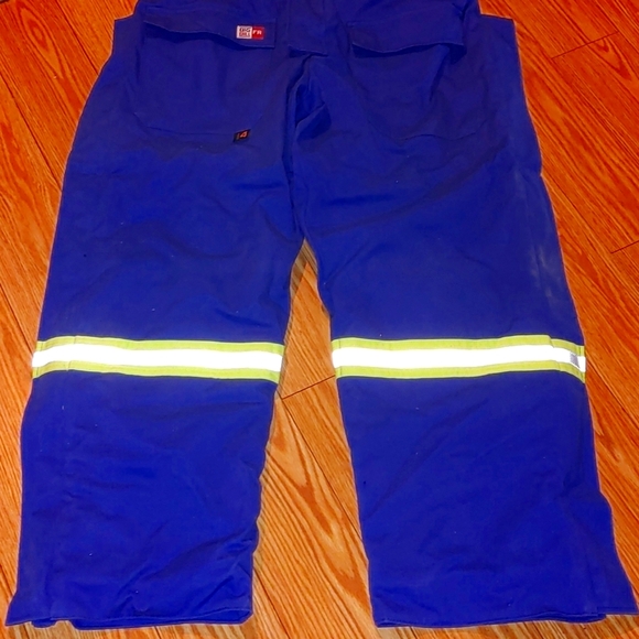 work coveralls INSULATED NEVER WORN reflective safety Fireproof - Picture 2 of 9